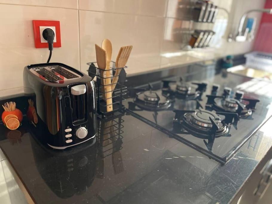 A 2 Minutes De Casa Finance City, Appartement Avec 2 Chambres Casablanca Bagian luar foto
