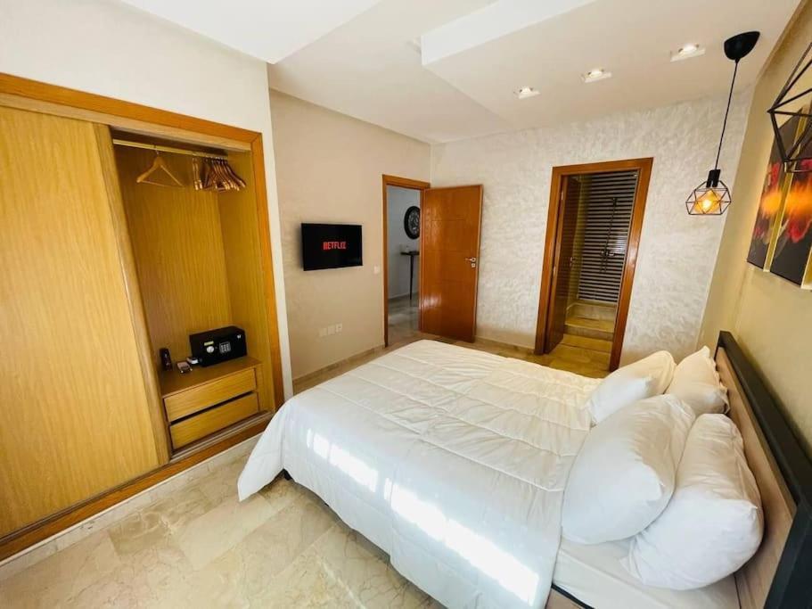 A 2 Minutes De Casa Finance City, Appartement Avec 2 Chambres Casablanca Bagian luar foto