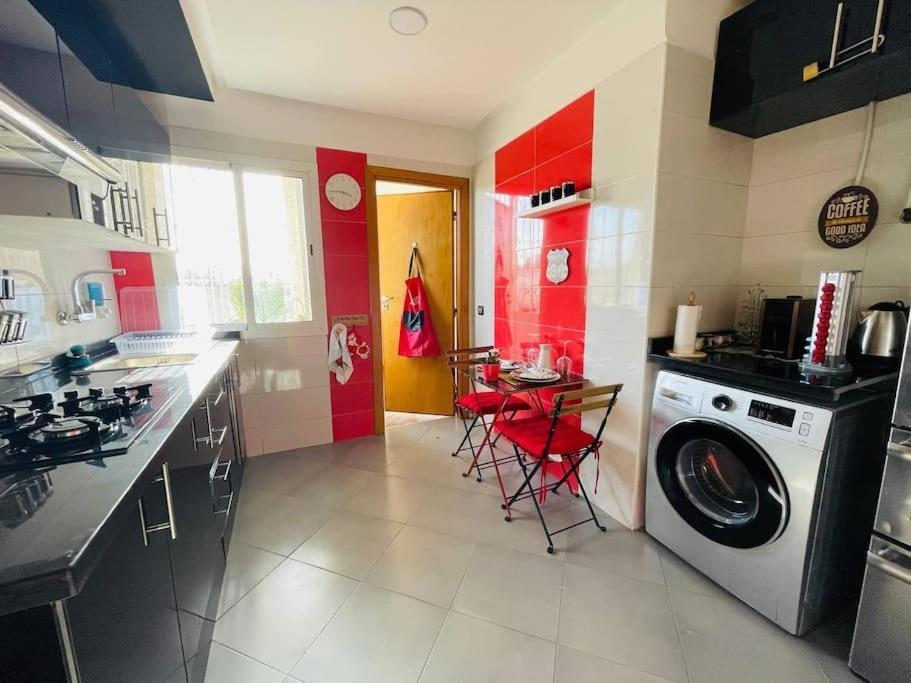 A 2 Minutes De Casa Finance City, Appartement Avec 2 Chambres Casablanca Bagian luar foto