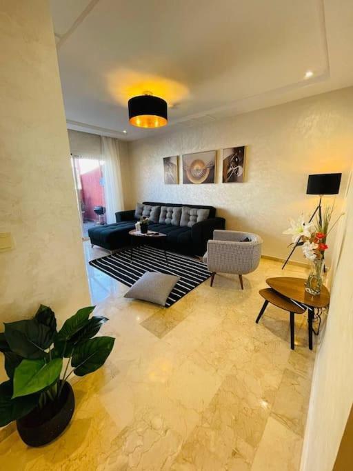 A 2 Minutes De Casa Finance City, Appartement Avec 2 Chambres Casablanca Bagian luar foto